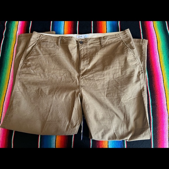 Old Navy Lived In pants - Picture 2 of 4